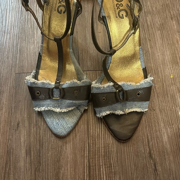 Dolce & Gabanna Sandals - Picture 10 of 12